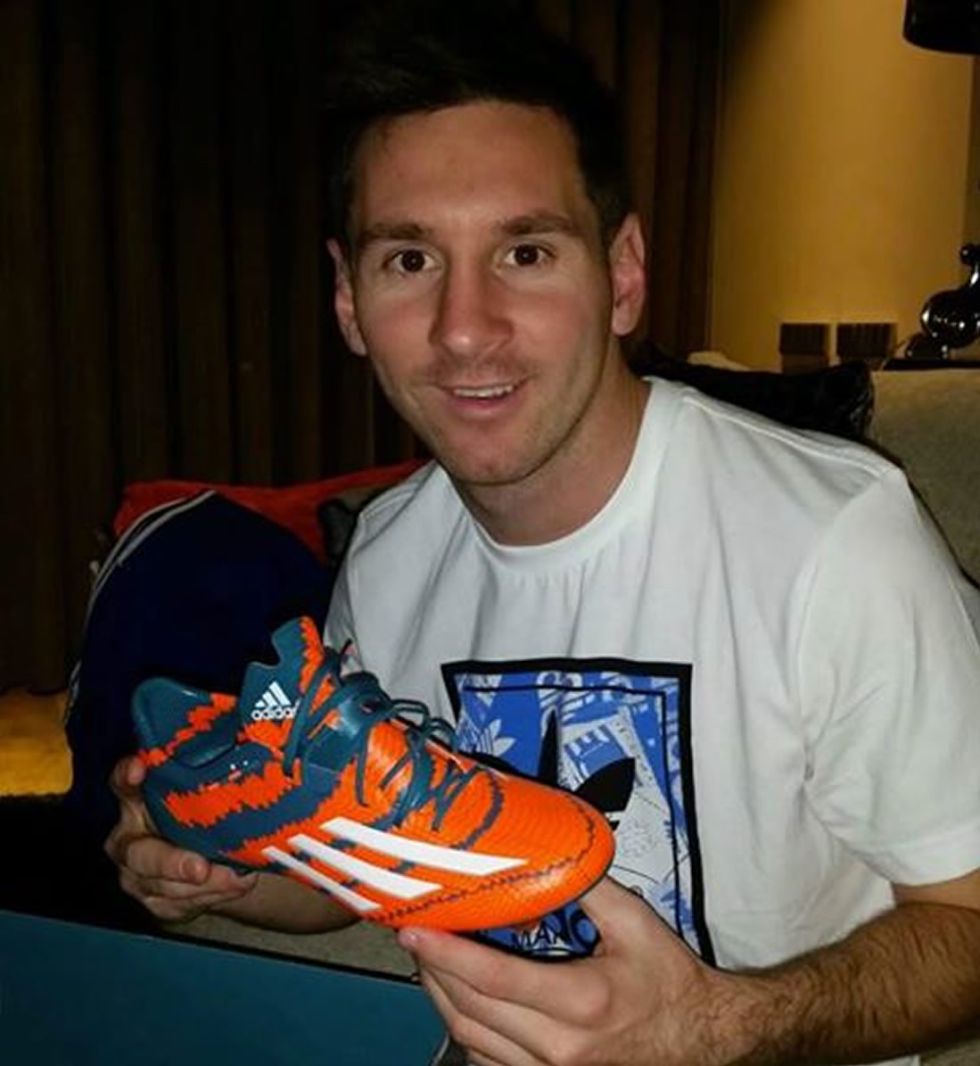 A veces a veces Cabeza Hacer deporte Leo Messi presenta sus nuevas botas, inspiradas en Rosario - AS.com