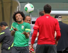 Dunga: "¿Cuántos goles marcó o dio Marcelo en el Mundial? Cero"