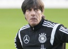 Löw: 