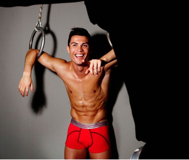 Cristiano Ronaldo presenta su nueva línea de ropa interior 
