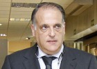 Tebas, en Doha: la LFP contra el Mundial en noviembre