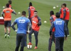 Adrián Colunga no viajará al Bernabéu por una microrrotura