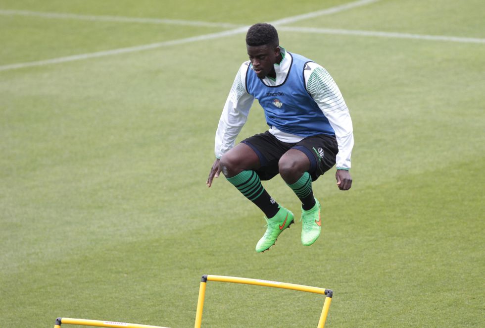N'Diaye: "Vieira es un ejemplo y Yaya Touré, mi ídolo en ...