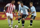 Argentina empata en un debut discontinuo de los de Messi