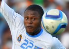 El Atlético acelera para el fichaje del defensa Mbemba