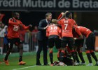 Un empate en casa del Rennes da aire al liderato del PSG