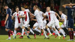 Lewandowski sigue de dulce y salva a Polonia en el minuto 94