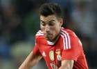 Gaitán negocia la renovación con el Benfica, según A Bola