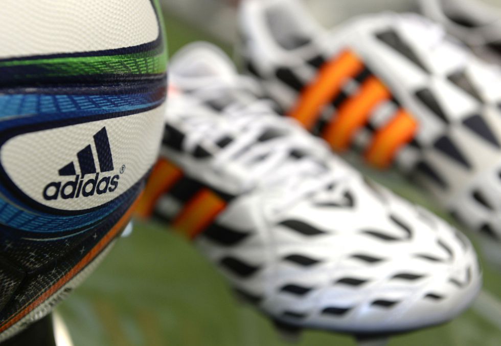 Fifa Adidas plantea dejar de patrocinar a la FIFA - AS.com