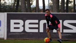 Dani Benítez deja el Huesca tras "intentar variar el acuerdo"
