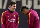 Messi to undergo non-invasive surgery on Tuesday