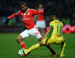El Benfica es líder provisional tras vencer al Paços Ferreira