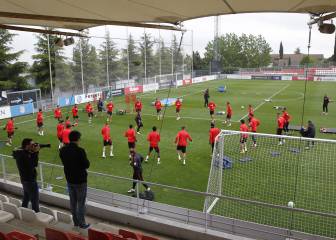 Simeone se plantea dar descanso a Diego Godín