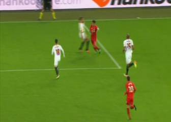 Ref Eriksson misses two clear first-half Liverpool penalties