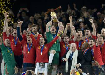 Iker Casillas cumple 1.000 partidos en la élite