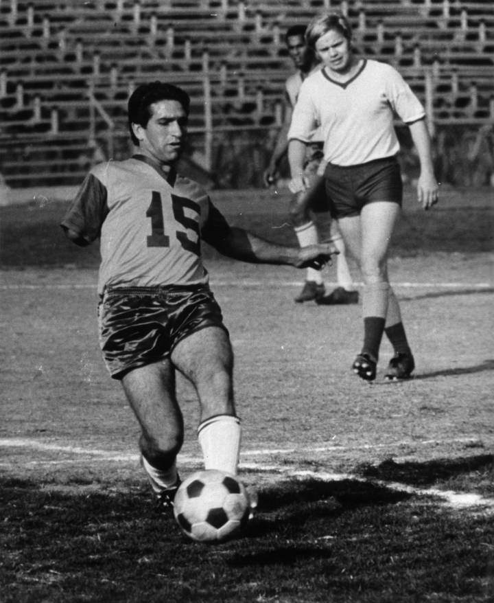 Victorio Casa: no volvería a jugar al fútbol, volvió y marcó