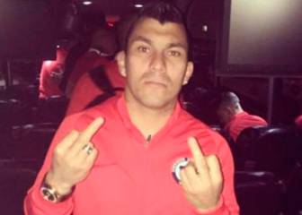 Medel, obligado a borrar una foto tras perder ante Argentina