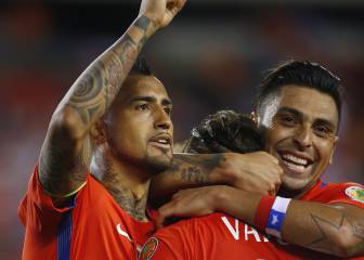Chile golea a Panamá con dobletes de Vargas y Alexis