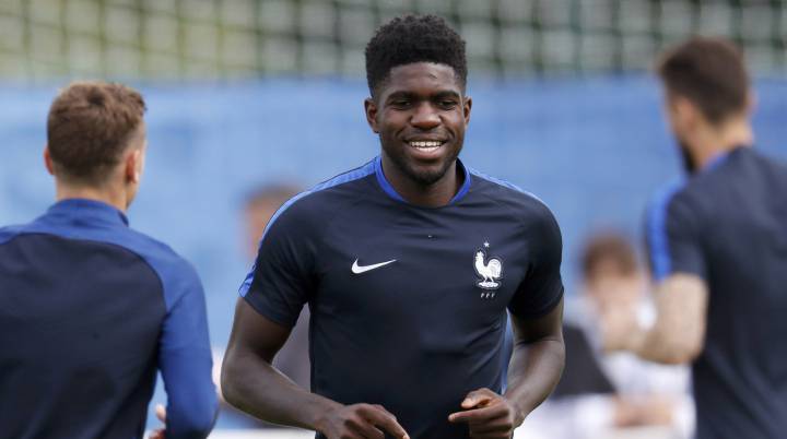 Umtiti and Sissoko step in for Rami and Kanté against Iceland