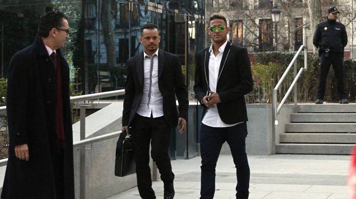 La Fiscalía presentará un recurso por el cierre del caso Neymar