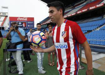 La presentación de Gaitán en el Calderón en imágenes