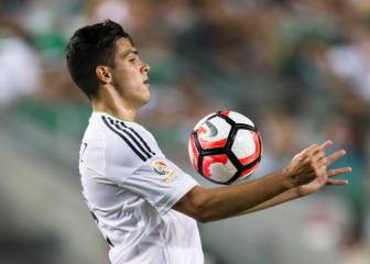 El mexicano Raúl Jiménez ya es 100% jugador del Benfica