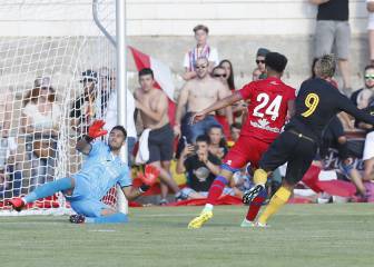 Torres y Vietto cimentan el primer triunfo del Atleti 16-17