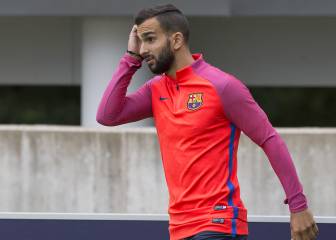 El Valencia ya está en Marlow a la espera de Martín Montoya