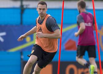 Barcelona defender Vermaelen set for loan move to Roma