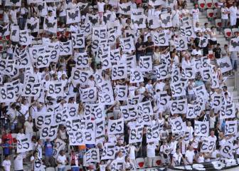 El estadio del Niza se cubre de blanco en honor a las víctimas