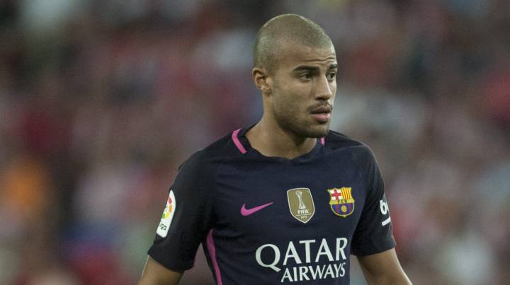 Barcelona Rafinha If I Don T Play I Ll Consider Leaving Barcelona As Com