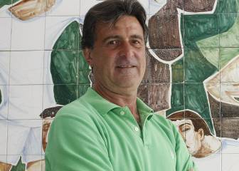 Mario Kempes se ofrece para ser entrenador del Valencia