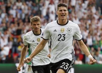 Futbolistas de ascendencia española