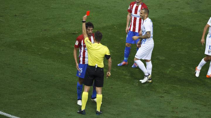 Savic stats: four tackles, two yellows and red in LaLiga