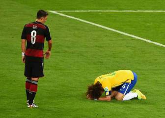 Özil desvela qué le dijo a David Luiz tras el 7-1 del Mundial 2014