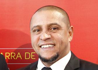 Roberto Carlos defiende a James: 