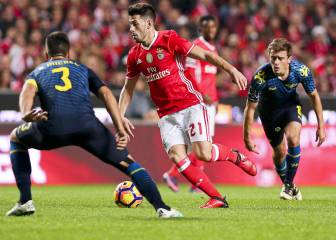 El Benfica golea al Moreirense y se mantiene líder en Portugal