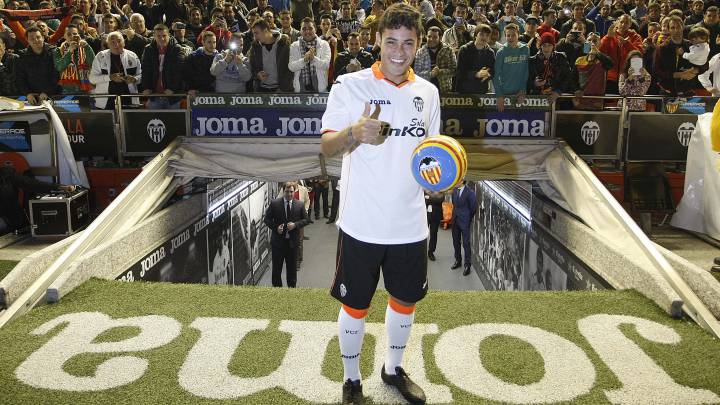 Vinicius Araujo, jugador que interesa al Valencia que podría regresar en enero, anotó su último gol en septiembre de 2014