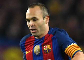 Iniesta, Alcácer and Aleix start; Busquets and Suárez rested