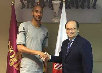 Nzonzi renueva con el Sevilla hasta 2020