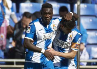 Con Reyes los 90', el Espanyol golea a un Osasuna con diez