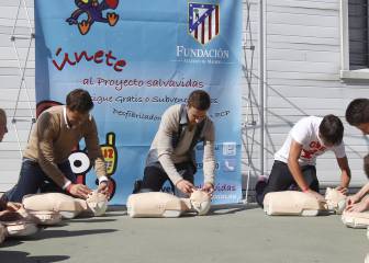 Los jugadores del Atlético reciben cursos de reanimación