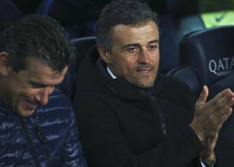 Camp Nou sings in support of Luis Enrique