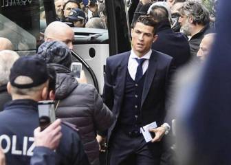 Ronaldo invites disabled girl to meet Real Madrid