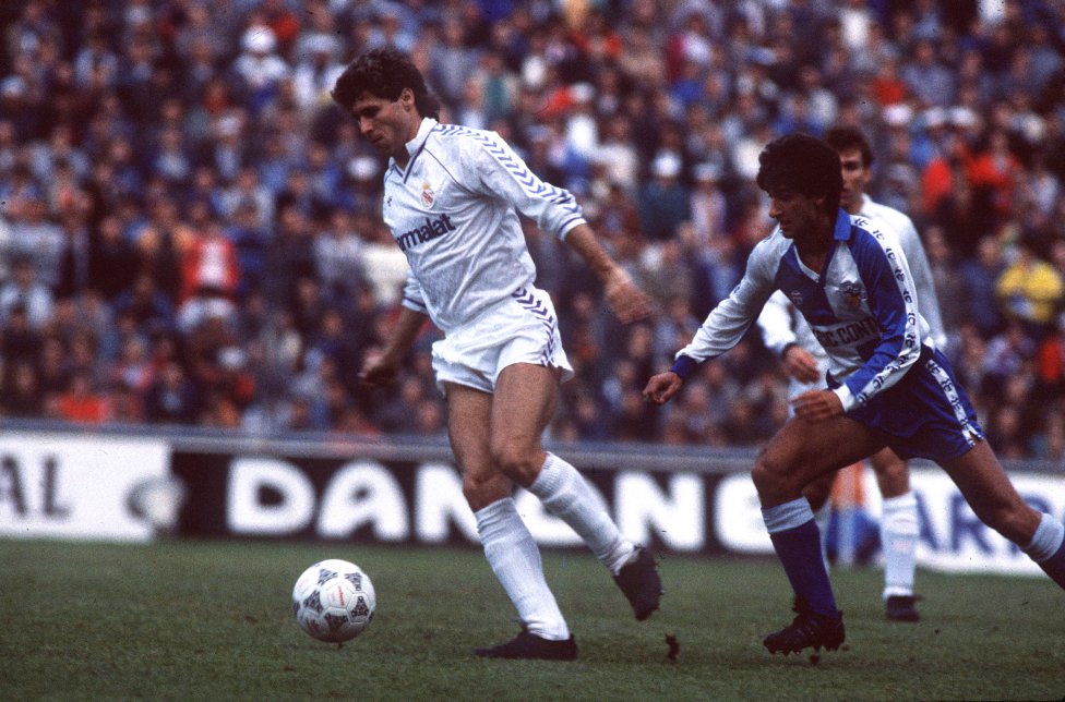 11. Tendillo. A pesar de que un gol suyo frente al Real Madrid en la última jornada de la 82/83 siendo jugador del Valencia le quitó una Liga a los blancos, el defensa valenciano jugó con el Madrid de 'La Quinta' de la temporada 1987 a la 1992. Marcó 11 goles.
