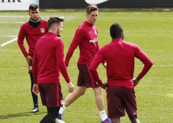 Torres y Gabi, con el grupo