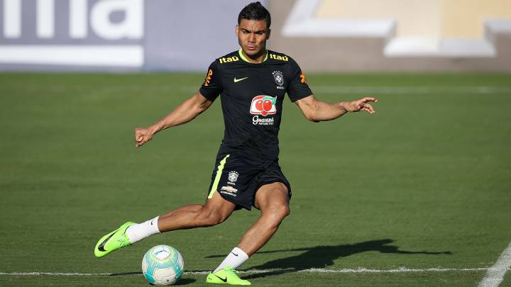 Casemiro se entrena con la selección brasileña.