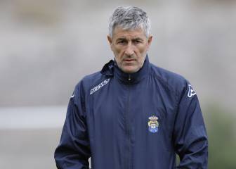 Villarreal consider Quique Setién as Escribá's replacement