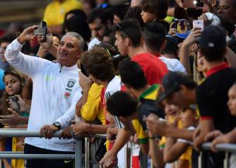 Tite quiere controlar la euforia ante la selección paraguaya