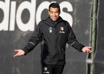 El Barça también sondea al entrenador del Feyenoord